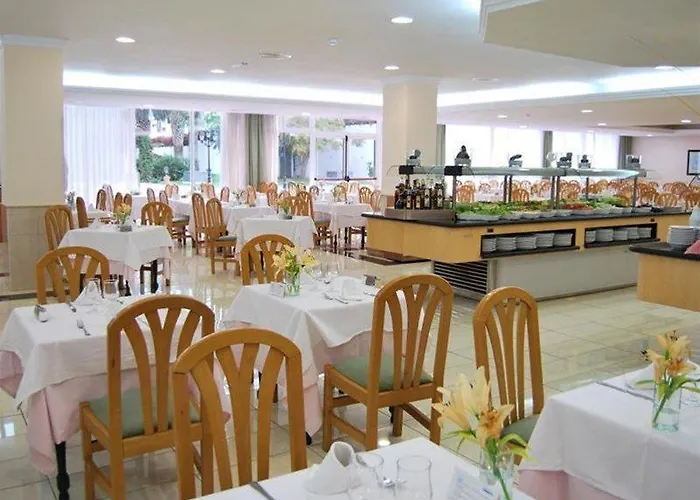 מלון Bluesea Interpalace